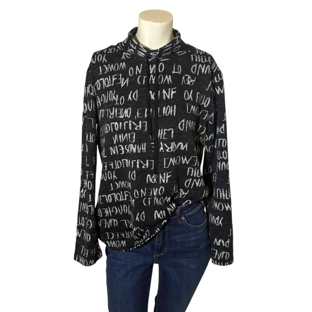 SCAPA Lauren Perre Black White Word Graphic Turtleneck Sweatshirt Womens Size S - Picture 1 of 10